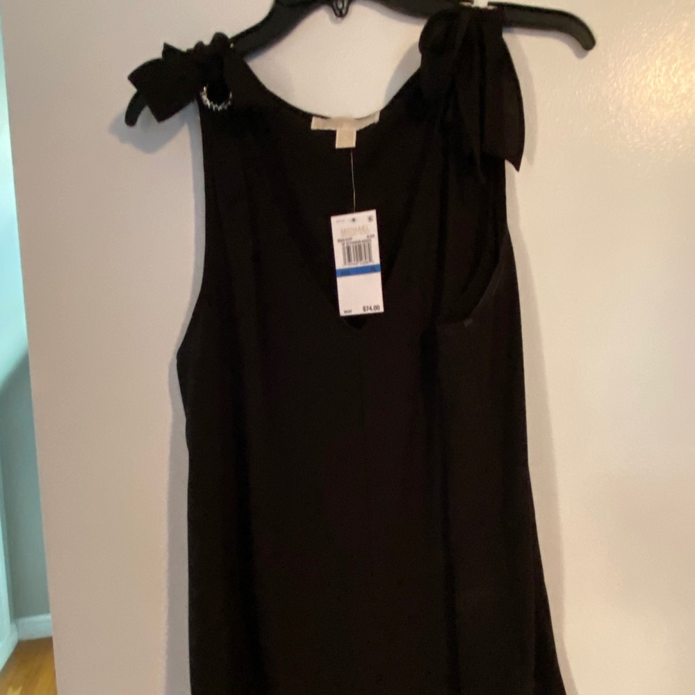 Michael Kors Black sleeveless shirt